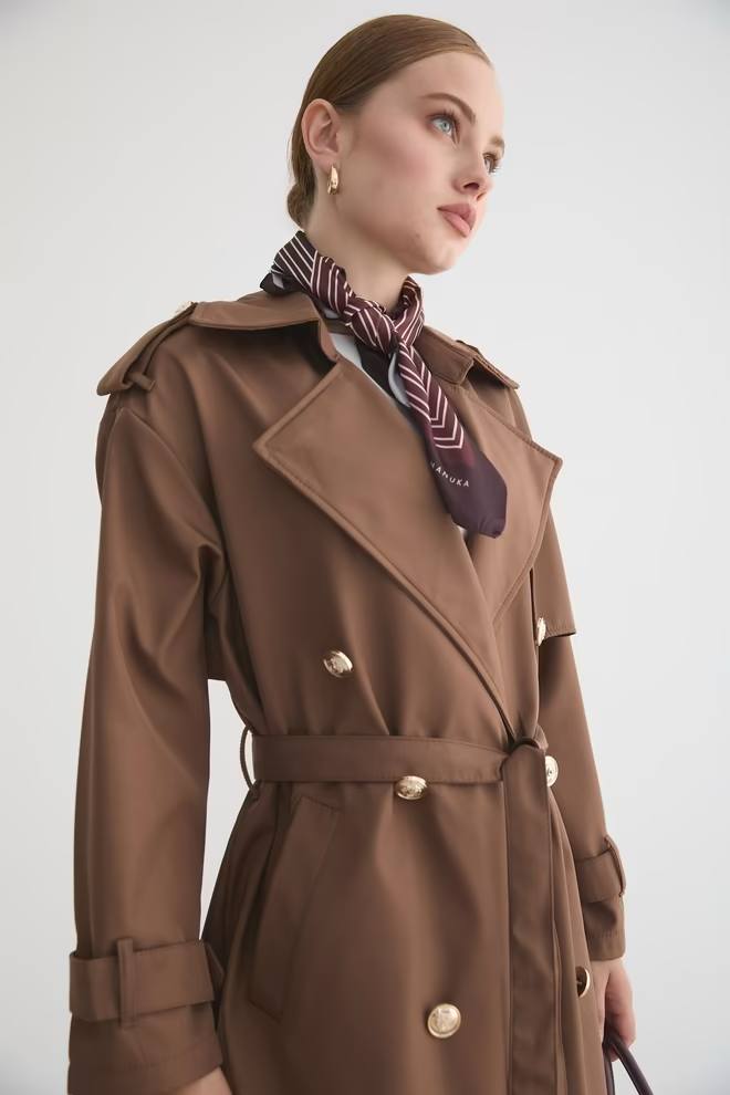 Brown Double-Breasted Trenchcoat
